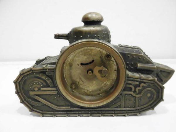 骨董の語り部：SEIKO軽戦車置時計の歴史と魅力」 – 【公式】骨董買取 