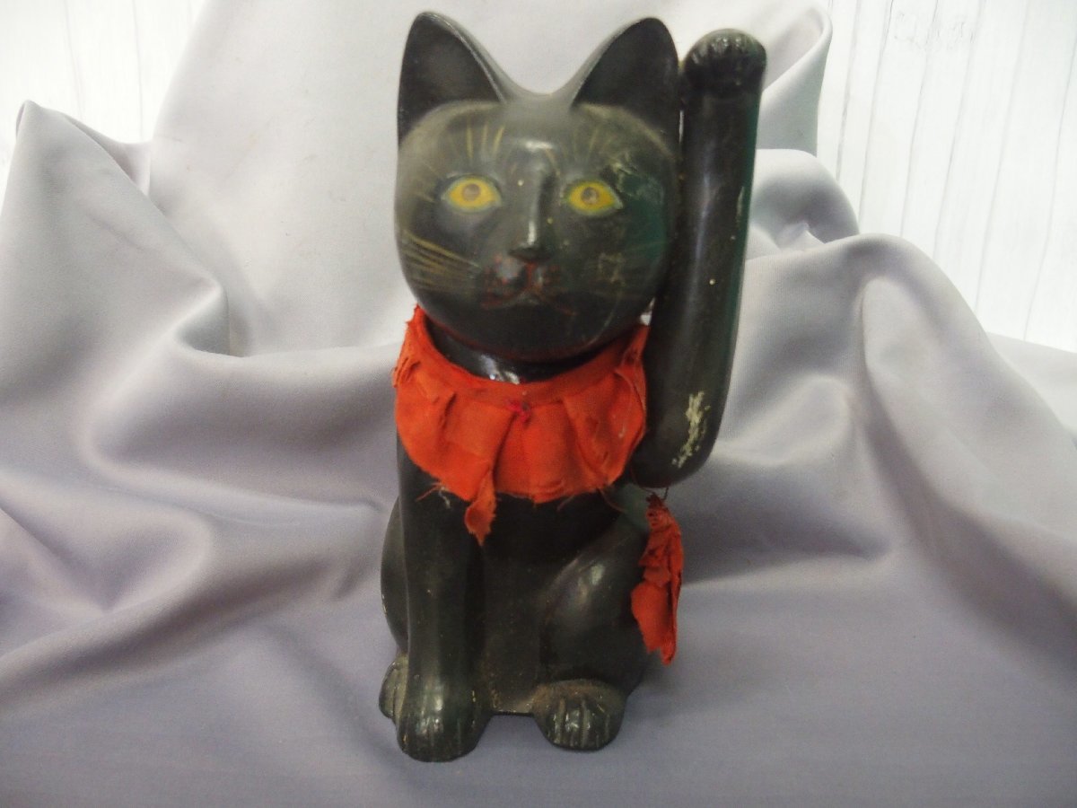 幸運を呼ぶ古陶黒猫招き猫：22cmの幸福なアート」 – 【公式】骨董買取 
